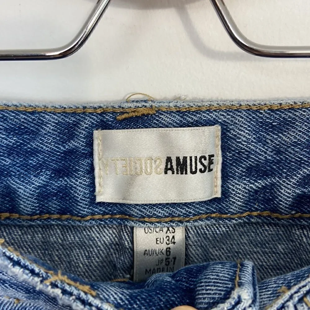 Amuse Society Shortcut Ripped Denim Skirt Sz XS